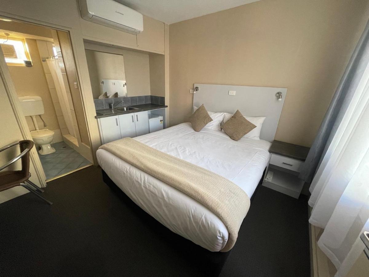 Astor Hotel Motel Albury Exterior foto